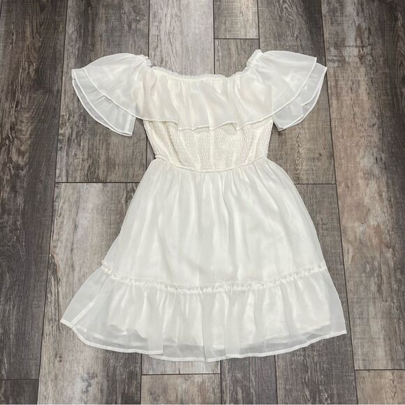 Hollister Off Shoulder Ruffled Flowy Boho Mini Dress White Size Medium - Picture 12 of 14